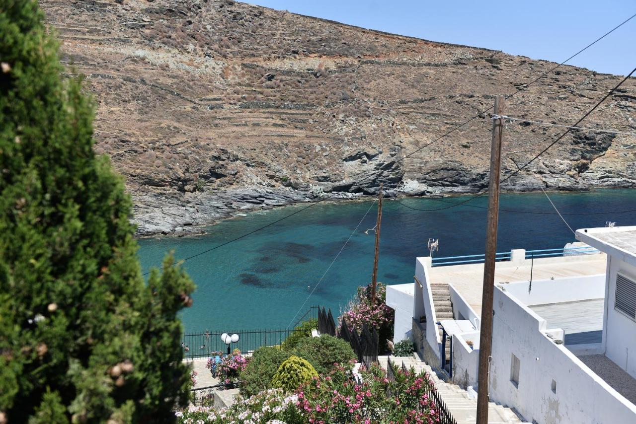 Κυκλαδίτικη Βίλα Στην Παραλία Αντώνηδες, Κύθνου Китнос Экстерьер фото