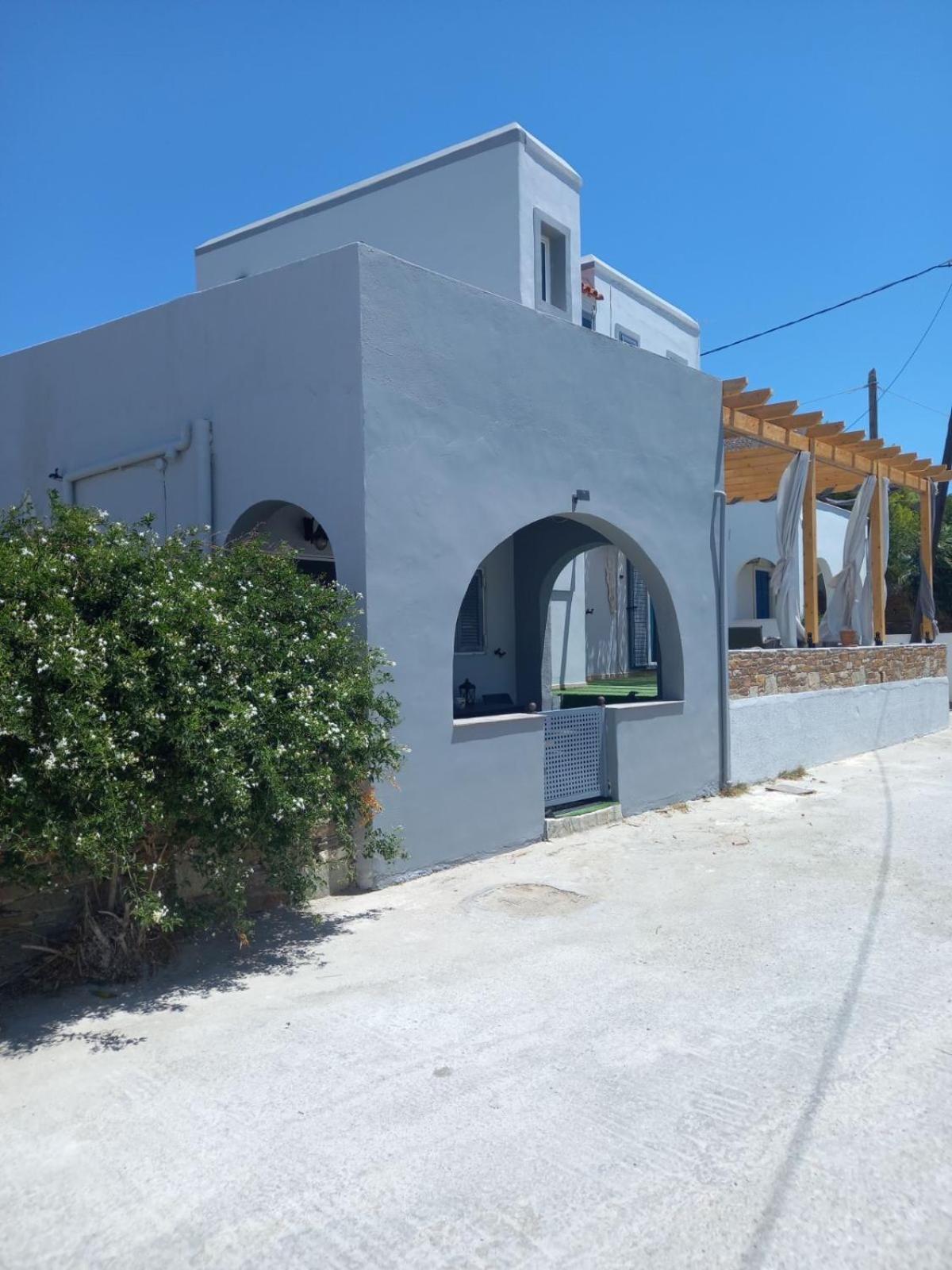 Κυκλαδίτικη Βίλα Στην Παραλία Αντώνηδες, Κύθνου Китнос Экстерьер фото